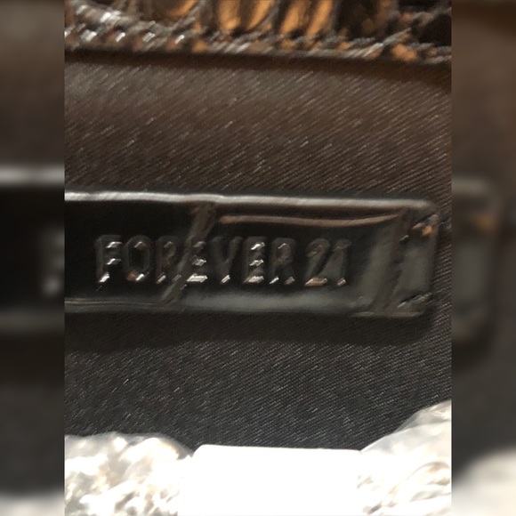 Purse - Picture 4 of 4